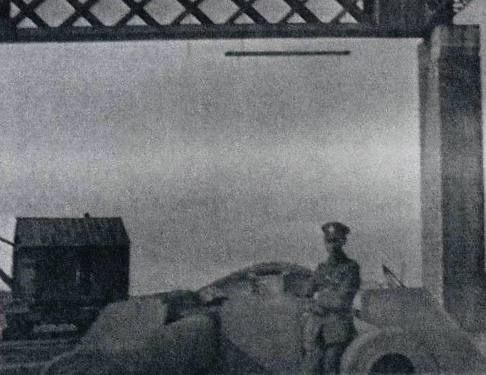 Roberts Battery Image 9